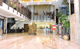 Devashish Hotel Haldwani 3*