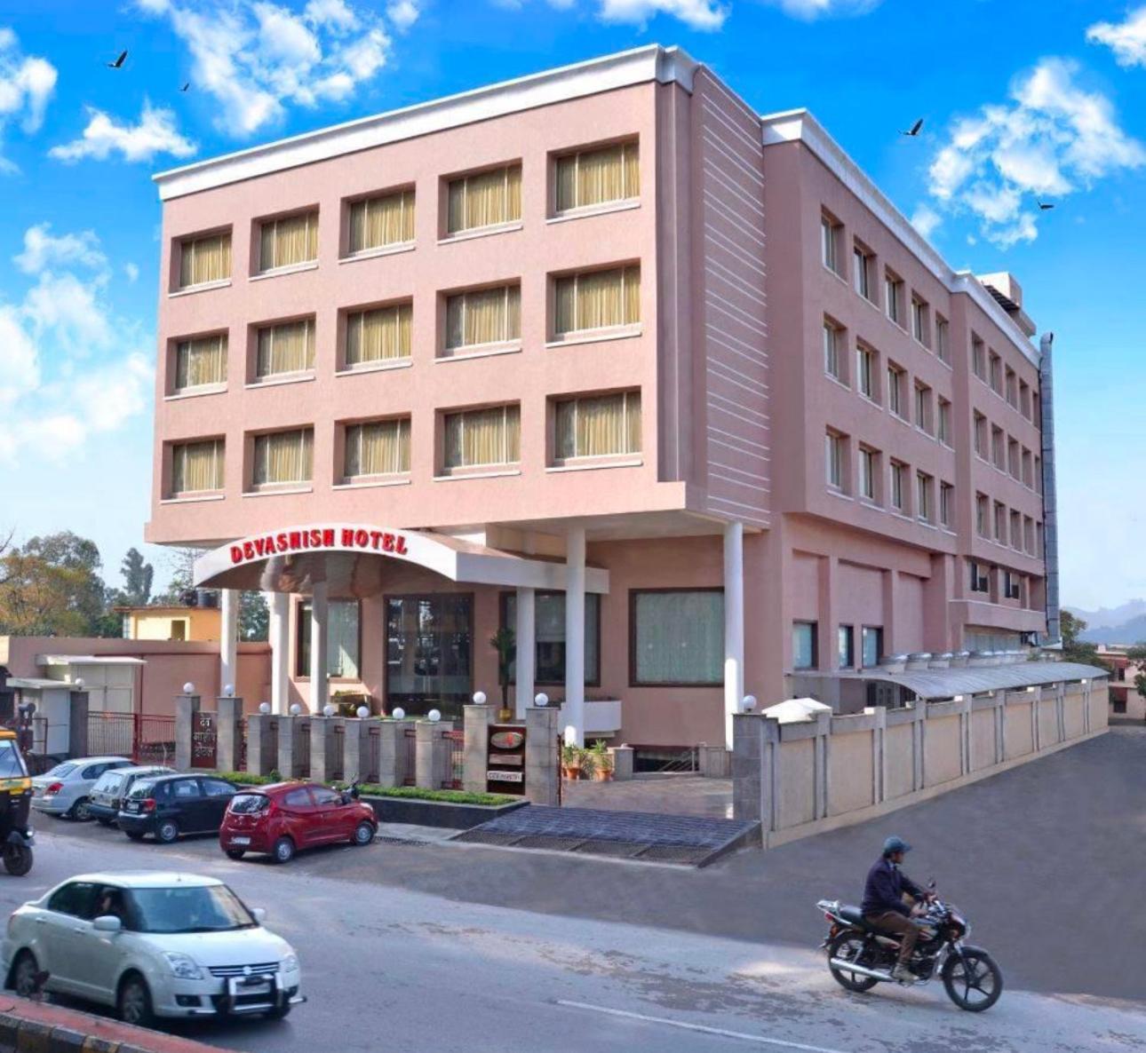 Hotel Devashish Haldwani Exterior photo