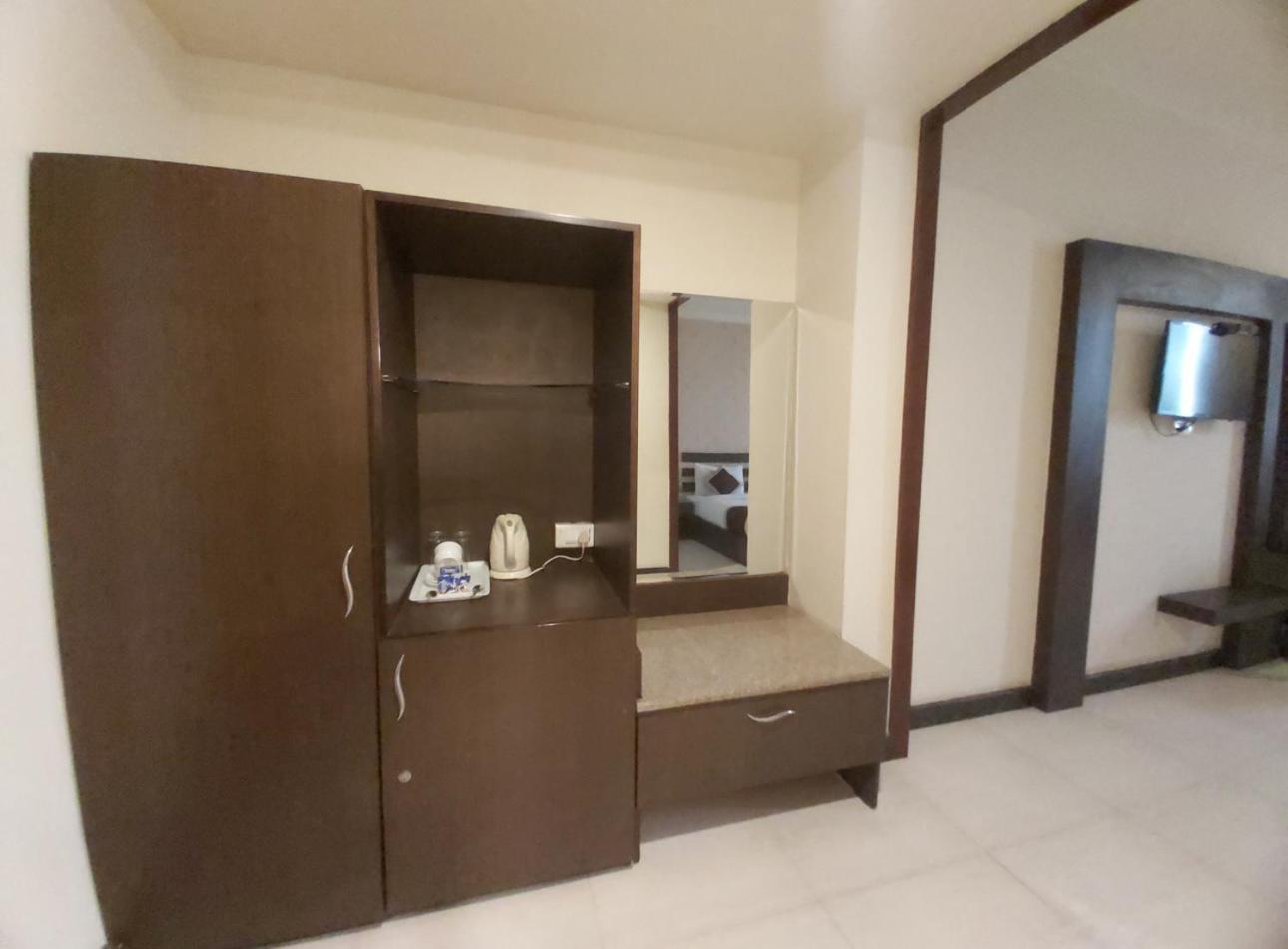 Hotel Devashish Haldwani Exterior photo